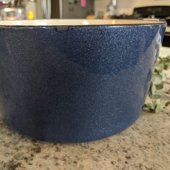 SOLD Cuisinart 3qt Dutch Oven Metallic Blue - Picture 5 of 6